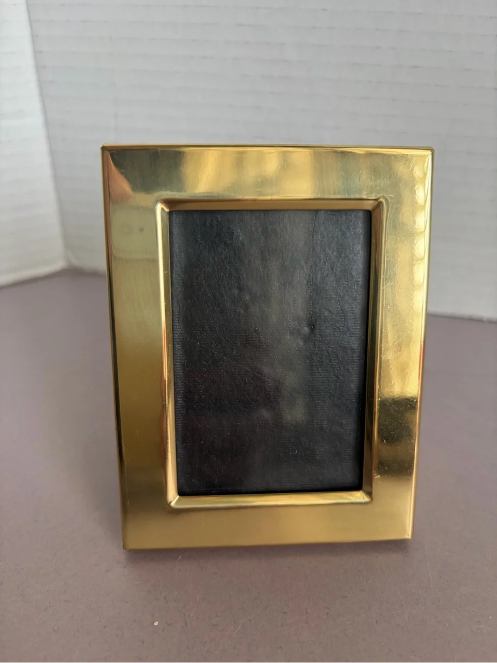 Gold Metal Photo Frame - Classic Accent